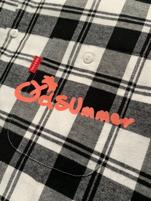 長袖シャツ