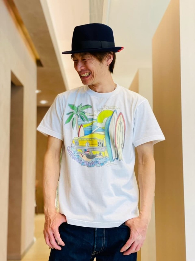 Tシャツ