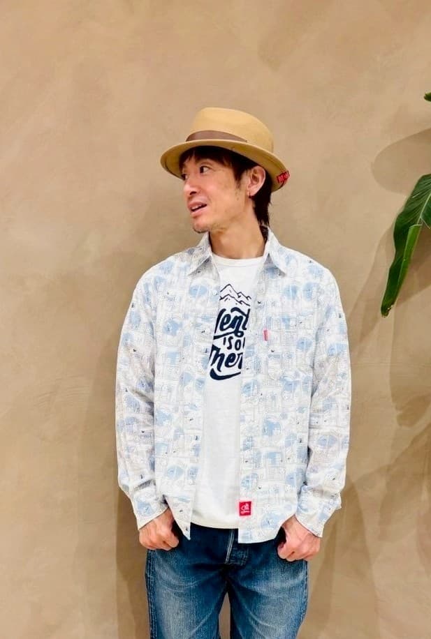 Tシャツ