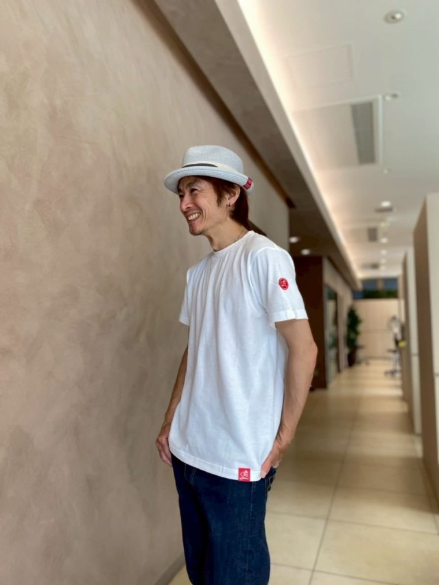 Tシャツ
