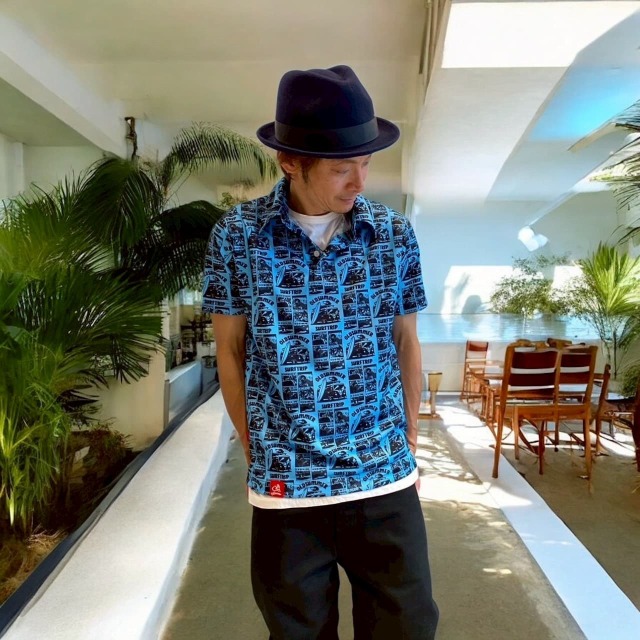 Tシャツ