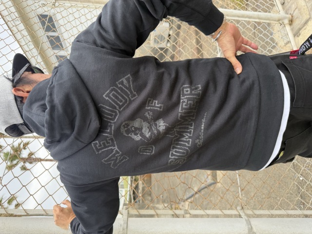 MELODY OF SUMMER HOODIE ブラック バック