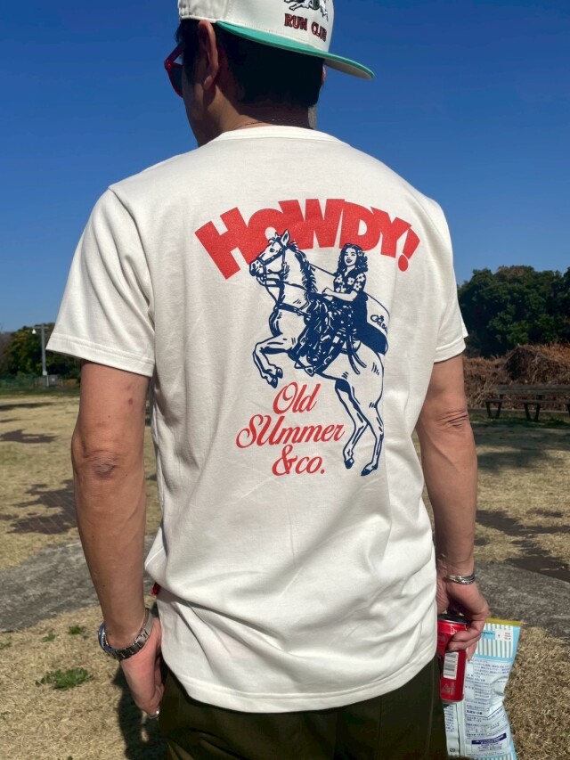 Tシャツ